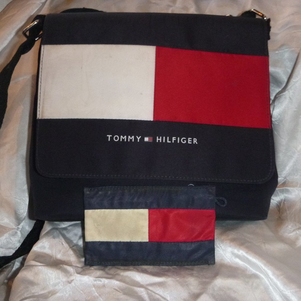Tommy Hilfiger Vintage Canvas Crossbody Bag Purse & Coin Purse Pouch Accessory